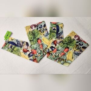 Farmers Defense UV Arm Sleeves Vegetable Harvest Print NWT UPF 50+ Cooling Guard